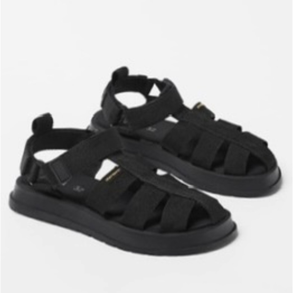 NWOT Zara Fisherman Sandals